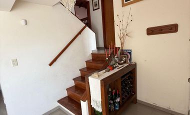 Casa en  Avenida costanera en Mar de Ajó