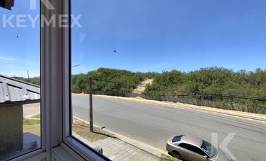 Casa en  Avenida costanera en Mar de Ajó