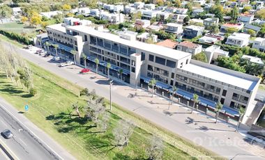 Local comercial en venta - Paseo comercial - Hudson, Berazategui