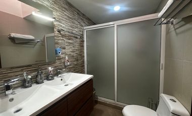 Casa en renta en colinas de san Javier