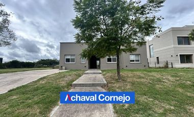 VENTA y ALQUILER CASA EN UNA PLANTA EN VISTAS, PUERTOS (3 dormitorios, dependencia)