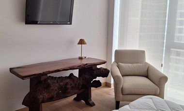 Renta moderno departamento NUA Interlomas 1 recamara