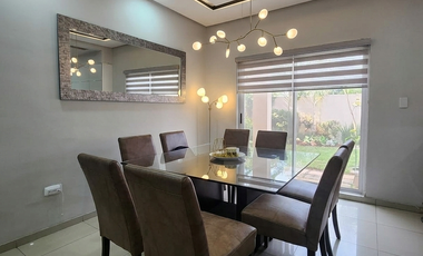 CASA EN VENTA EN ANKARA (FRENTE ALSUPER RELIZ)