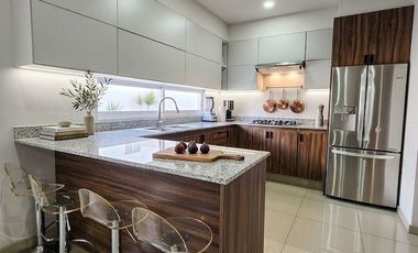 CASA EN VENTA EN ANKARA (FRENTE ALSUPER RELIZ)