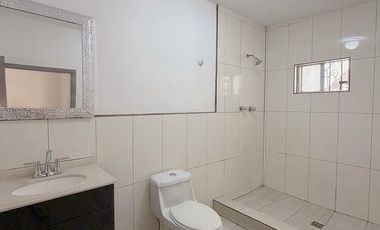 DEPARTAMENTO EN RENTA 2 RECAMARAS EN COL CENTRO URBANO 70-76