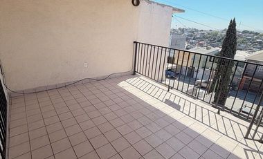 DEPARTAMENTO EN RENTA 2 RECAMARAS EN COL CENTRO URBANO 70-76