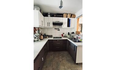 DESIERTO PROPIEDADES ARRIENDA HERMOSA CASA – SECTOR LAS ARAUCARIAS