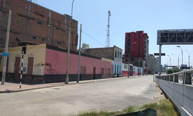 VENTA DE TERRENO FRENTE A LA VÍA EXPRESA, URB. SANTA BEATRIZ