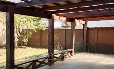 Arriendo casa en Condominio Torobayo