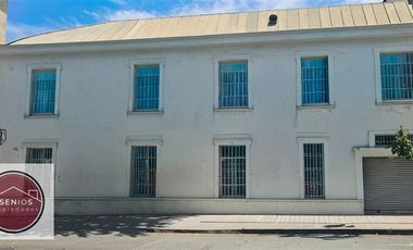 Local Comercial en Arriendo en Ramón Carnicer con Providencia