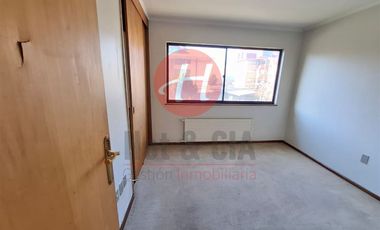 Departamento en Arriendo en Hochstetter 150