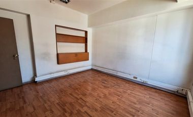 Oficina en Arriendo en Luis Thayer Ojeda