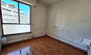 Oficina en Arriendo en Luis Thayer Ojeda