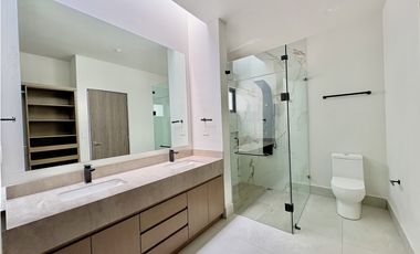 Casa en Renta a Estrenar en Montano Residencial Carretera Nacional 