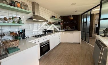 CASA 3 DORM + SERVICIO PISCINA Y QUINCHO ALTOS DE LA RESERVA