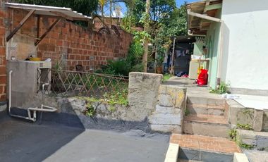 CASA EN VENTA UBICADA EN MEDELLIN EN EL SECTOR CAMPO VALDES 2
