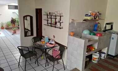 CASA EN VENTA UBICADA EN MEDELLIN EN EL SECTOR CAMPO VALDES 2
