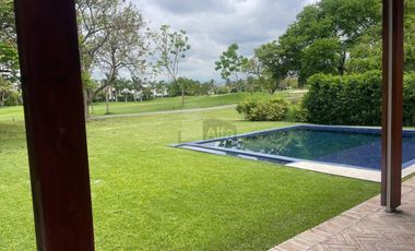 Casa sola en renta en Paraíso Country Club, Emiliano Zapata, Morelos