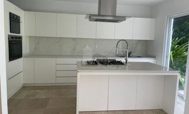 Casa sola en renta en Paraíso Country Club, Emiliano Zapata, Morelos