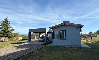 Casa en alquiler temporal, barrio Champaqui Golf