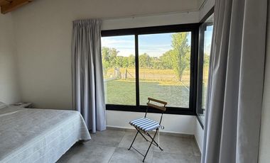 Casa en alquiler temporal, barrio Champaqui Golf