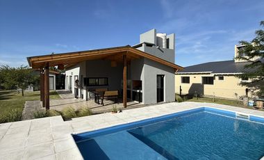 Casa en alquiler temporal, barrio Champaqui Golf