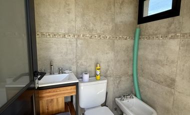 Casa en alquiler temporal, barrio Champaqui Golf