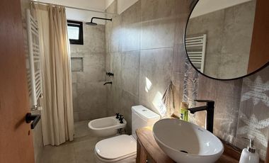 Casa en alquiler temporal, barrio Champaqui Golf