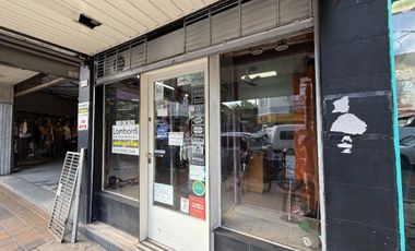 Local a la calle en Venta Haedo / Moron (B134 482)