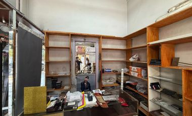 Local a la calle en Venta Haedo / Moron (B134 482)