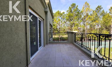 VENTA CASA DE 4 DORMITORIOS EN MIRALAGOS