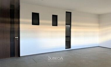 Casa en Renta con Roof Garden en Fraccionamiento Cerrado – Zona Ánimas