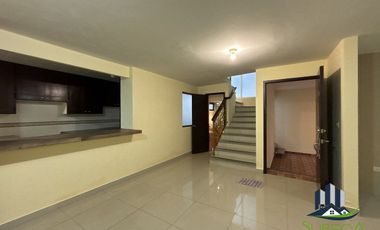 Casa en Renta a dos cuadras de Plaza Monte Magno, sobre el Bulevar Europa