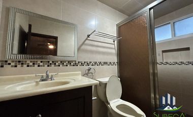 Casa en Renta a dos cuadras de Plaza Monte Magno, sobre el Bulevar Europa