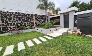 Se Vende Casa Nueva en OBERA Misiones!  Con quincho, piscina y mas.