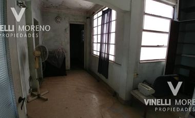 7 ambientes ideal uso comercial en esquina