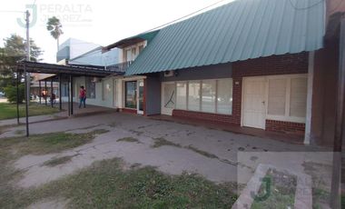 Casa en el centro de Cnel Du Graty