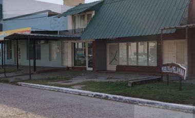 Casa en el centro de Cnel Du Graty