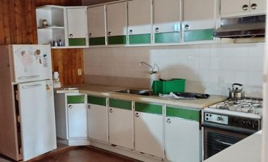 Casa en el centro de Cnel Du Graty