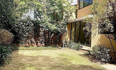 Renta casa en condominio en Lomas de Memetla