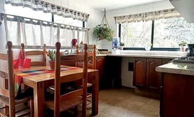 Renta casa en condominio en Lomas de Memetla
