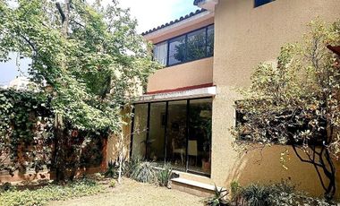 Renta casa en condominio en Lomas de Memetla