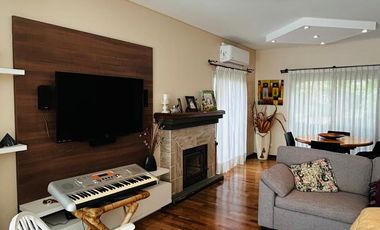 Casa en  venta Solar Del Bosque, Canning. 6 amb. 3 hab.