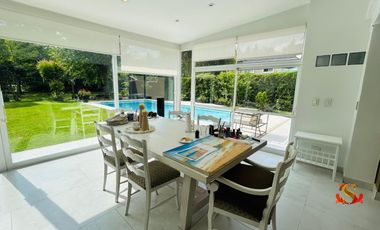 Casa en  venta Solar Del Bosque, Canning. 6 amb. 3 hab.