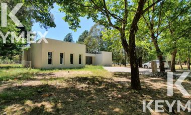 CASA VENTA 4 DORMITORIOS EN MIRALAGOS