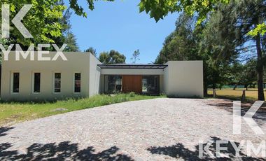 CASA VENTA 4 DORMITORIOS EN MIRALAGOS