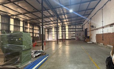 Depósito de 4399 m2 cubiertos en Garin-El Triangulo