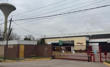 Depósito de 4399 m2 cubiertos en Garin-El Triangulo