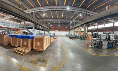 Depósito de 4399 m2 cubiertos en Garin-El Triangulo