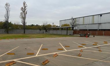 Depósito de 4399 m2 cubiertos en Garin-El Triangulo